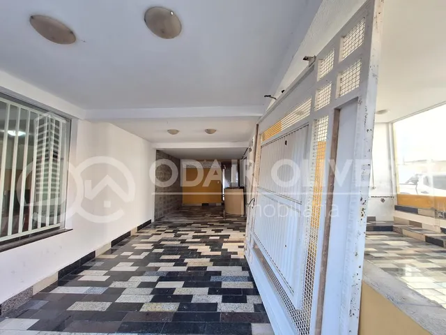 Imagem 10: Salas Comerciais de Espaço Vasto Disponíveis para Locação, no Centro de Passos/Mg