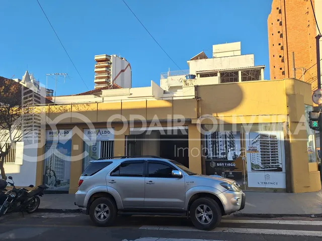 Imagem 11: Salas Comerciais de Espaço Vasto Disponíveis para Locação, no Centro de Passos/Mg