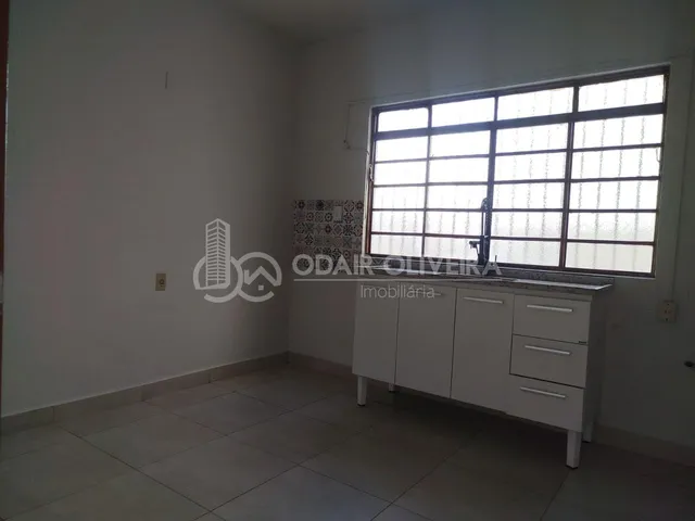 Imagem 3: Casa Dispoivel para Locaçao no Bairro Exposição em Passos Mg