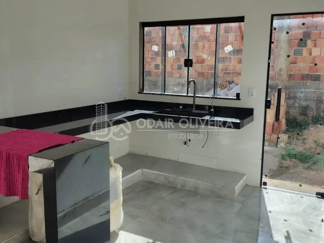 Imagem 5: Casa com Grande Terreno a Venda no Bairro Nova Passos, em Passos - Mg