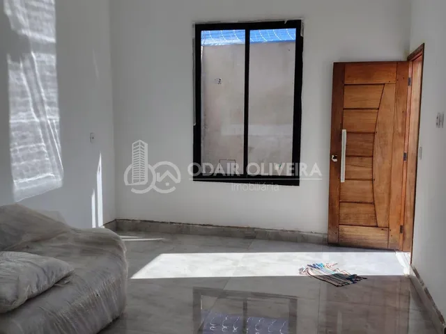 Imagem 6: Casa com Grande Terreno a Venda no Bairro Nova Passos, em Passos - Mg