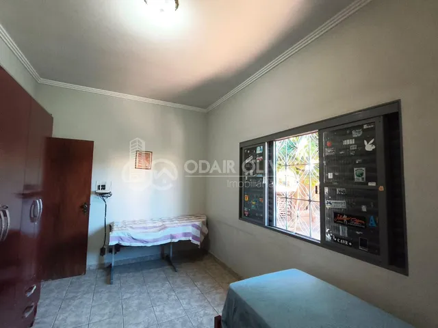 Imagem 2: Casa À Venda no Bairro santa Luzia, na Cidade de Passos-Mg