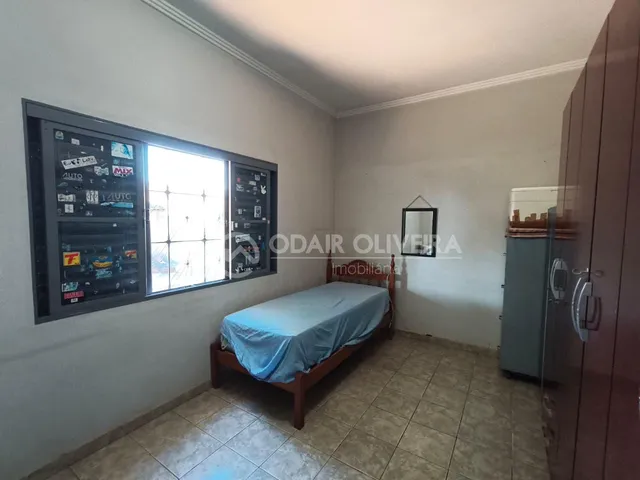 Imagem 16: Casa À Venda no Bairro santa Luzia, na Cidade de Passos-Mg