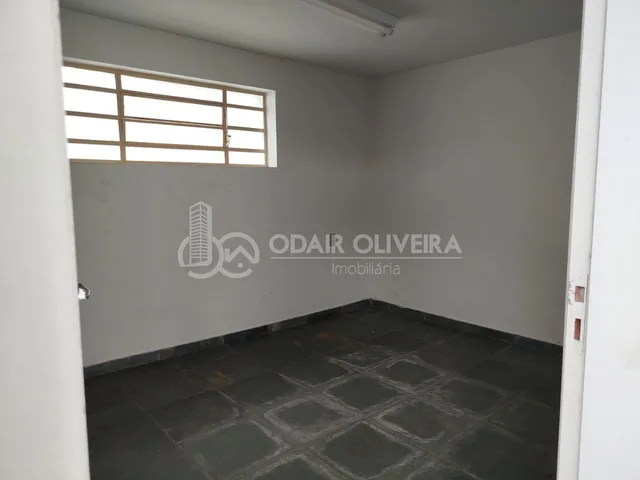 Imagem 9: Casa para Alugar com 3 Dormitorios Sendo 1 Suite - Centro, Passos - Mg