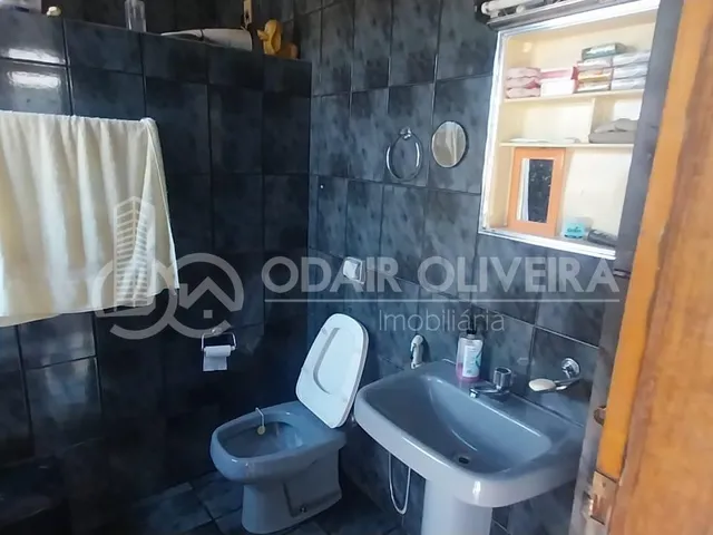 Imagem 8: Casa a Venda no Bairro Carmelo em Passos, Ótima Localização