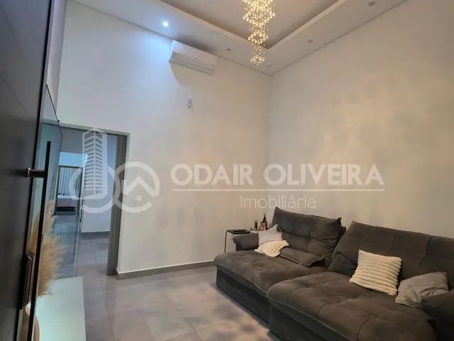 Imagem 4: Casa Completa, Moderna e Pronta para Morar! Excelente Imóvel com 190 M² de Construção em Um Terreno