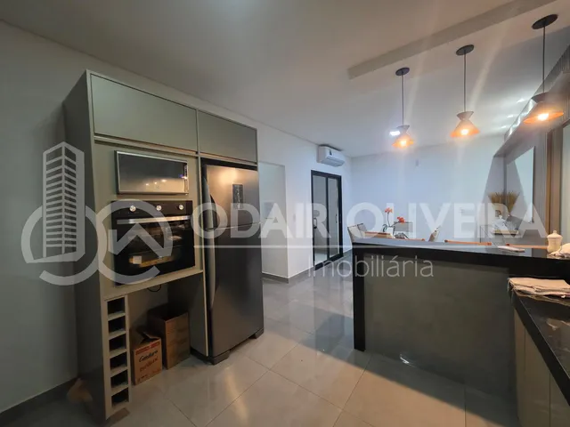 Imagem 10: Casa Completa, Moderna e Pronta para Morar! Excelente Imóvel com 190 M² de Construção em Um Terreno