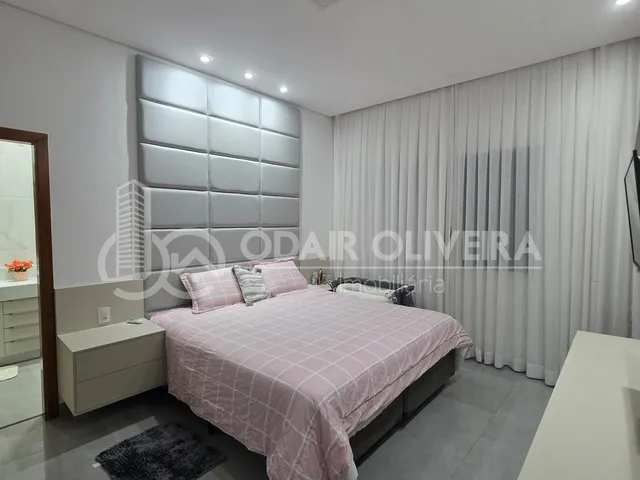 Imagem 12: Casa Completa, Moderna e Pronta para Morar! Excelente Imóvel com 190 M² de Construção em Um Terreno