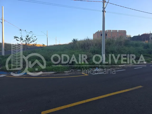 Imagem: Área de 540 M² de Esquina no Jardim dos
