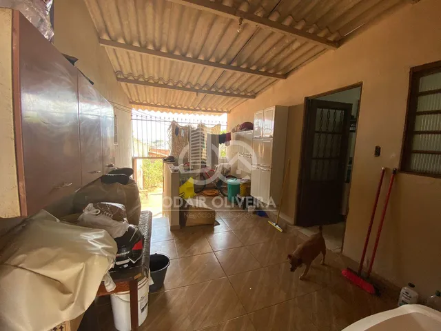 Imagem 7: Casa com 3 Quartos, Área Coberta, À Venda, Nossa Senhora das Gracas, Passos - Mg