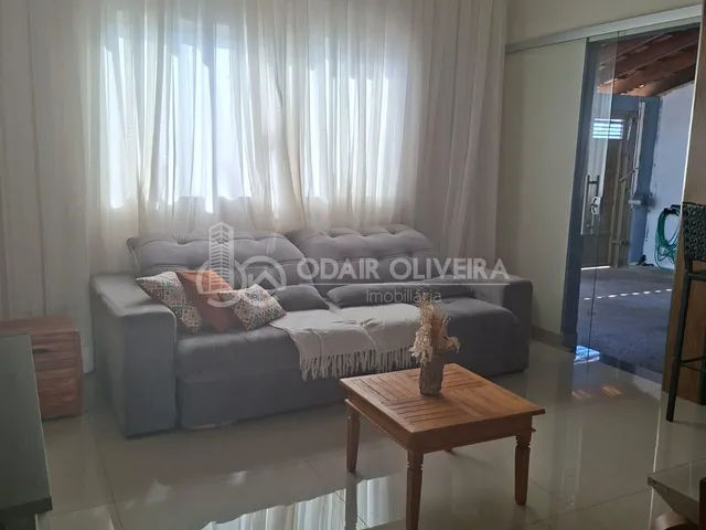 Imagem 5: Casa À Venda com 2 Quartos, Suíte e Closet no santa Luzia Passos/Mg