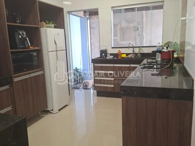 Imagem 16: Casa À Venda com 2 Quartos, Suíte e Closet no santa Luzia Passos/Mg