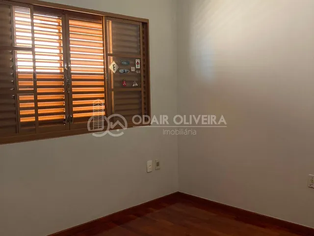 Imagem 15: Casa Comercial e Residencial Disponível para Locação, Centro, Passos - Mg