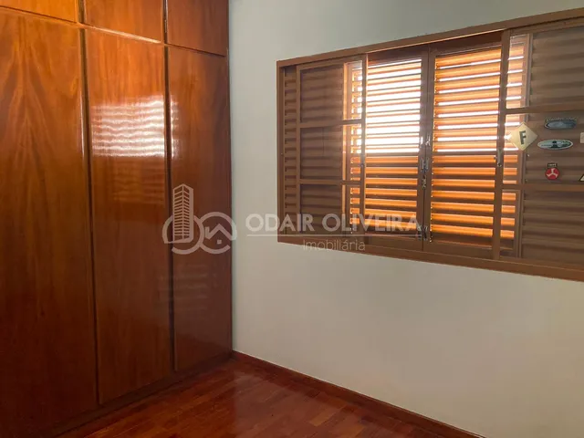Imagem 16: Casa Comercial e Residencial Disponível para Locação, Centro, Passos - Mg