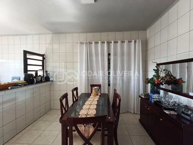 Imagem 12: Casa com 3 Quartos À Venda no Penha 2, na Cidade de Passos-Mg