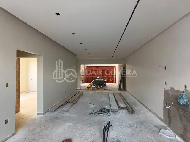Imagem 6: Casa À Venda no Bairro Villágio D&Apos;Itália, na Cidade de Passos-Mg