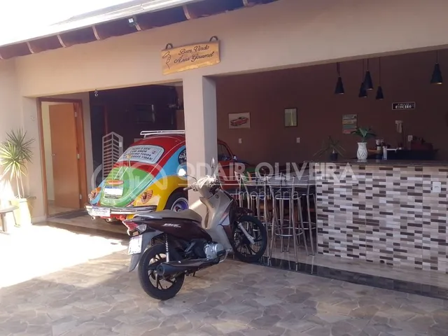 Imagem 8: Sobrado a Venda no Bela Vista, no Coração da Cidade de Passos Mg