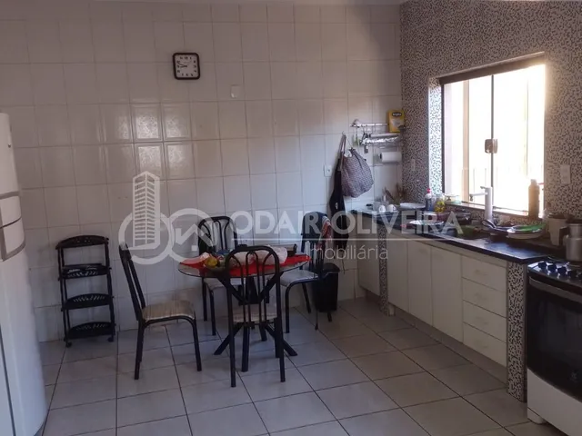Imagem 13: Sobrado a Venda no Bela Vista, no Coração da Cidade de Passos Mg