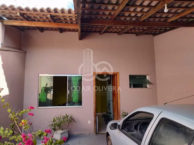 Imagem: Casa a Venda com 2 Quartos no Bairro Jardim