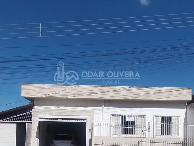 Imagem: Casa no Bairro santa Luzia em Terreno Espaçoso