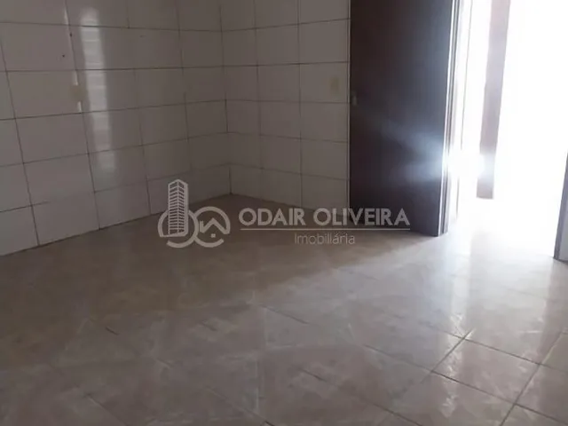 Imagem 4: Casa no Bairro santa Luzia em Terreno Espaçoso de 300 M