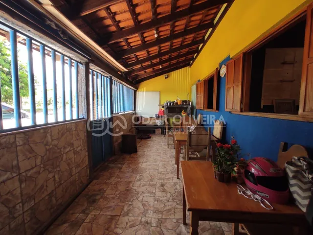 Imagem 3: Casa À Venda no Bairro Cohab 4, na Cidade de Passos-Mg