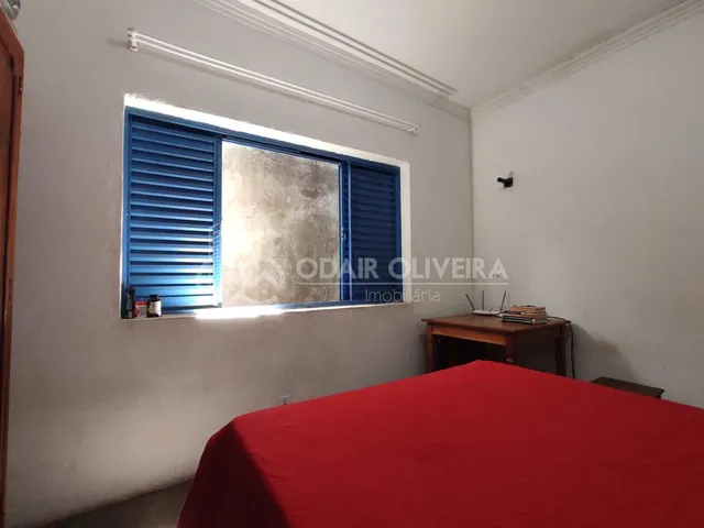 Imagem 12: Casa À Venda no Bairro Cohab 4, na Cidade de Passos-Mg