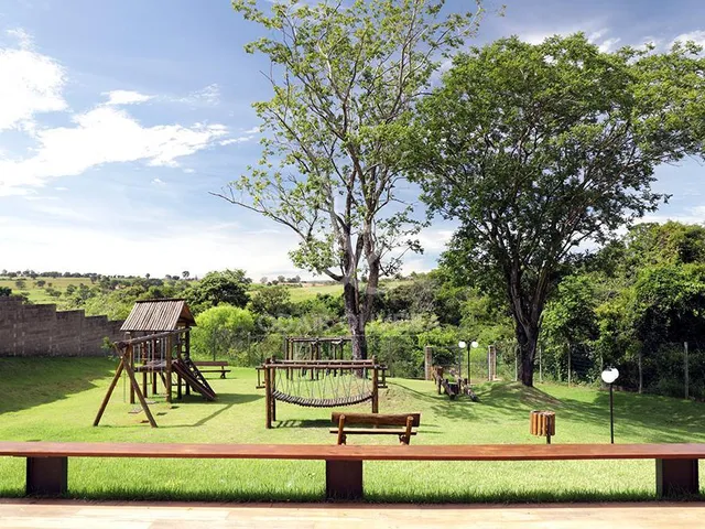 Imagem 3: Terreno de 300M À Venda, Condominio Monte Belo, Passos - Mg