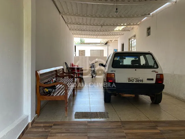 Imagem 2: Casa, 3 Quartos e Garagem Coberta Á Venda, Nossa Senhora Aparecida, Passos - Mg