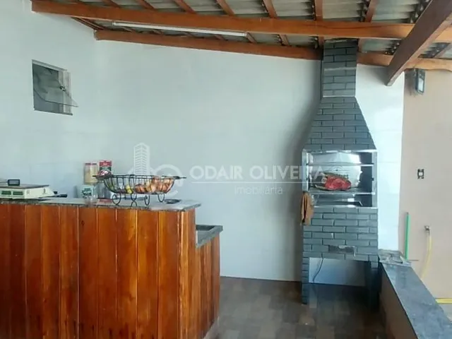 Imagem 14: Casa no Bairro Jardim Polivalente com Dois Quartos e Piscina