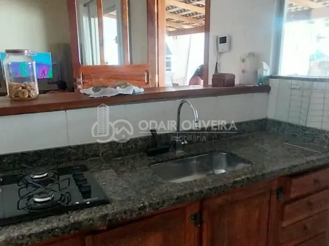 Imagem 6: Casa no Bairro Jardim Polivalente com Dois Quartos e Piscina