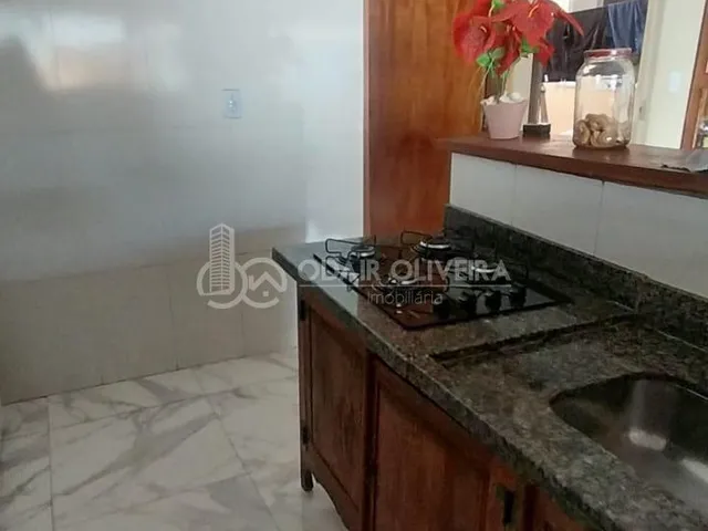 Imagem 7: Casa no Bairro Jardim Polivalente com Dois Quartos e Piscina
