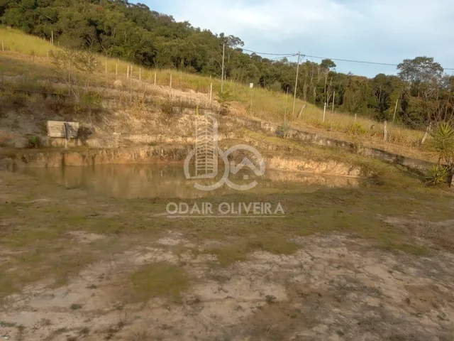 Imagem 3: Chácara com 3 Quartos e 2 Banheiros na Mumbuca À Venda, Rural, Passos - Mg