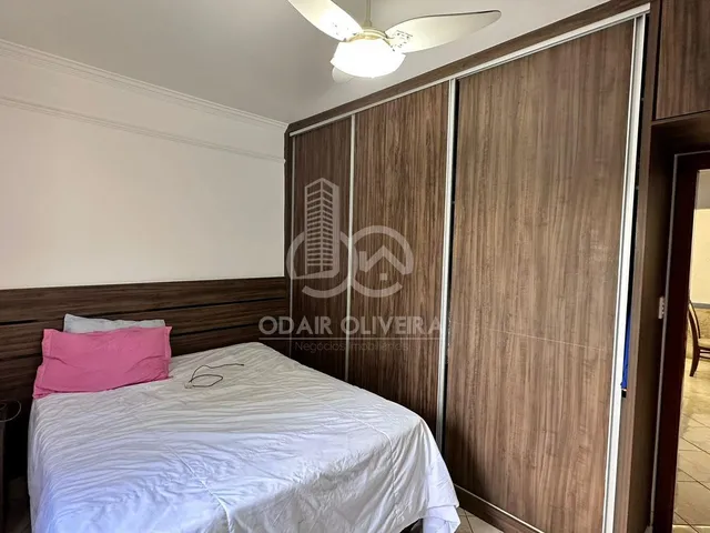 Imagem 8: Casa de 3 Quartos com Ámario Embutido no Carmelo, Passos - Mg
