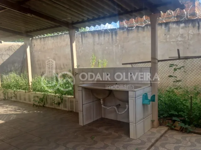 Imagem 16: Casa com Dois Quartos, Banheiro Social, Sala, Copa e Cozinha Conjugada