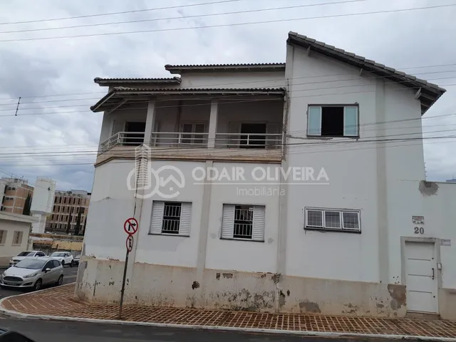 Imagem 3: Casa Comercial Disponivel para Locação no Bairro santa Casa