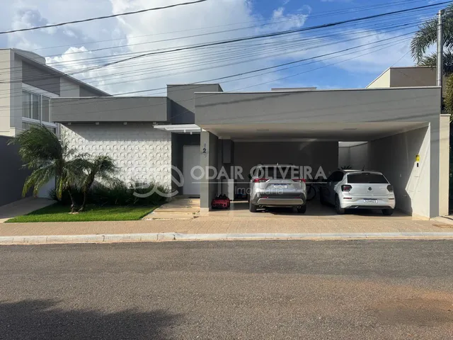Imagem: Casa de Alto Padrao Disponivel para Venda