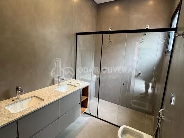 Imagem 9: Casa Disponivel para Venda no Bairro Villagio D Italia em Passos Mg