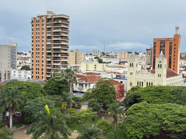 Imagem 12: Apartamento a Venda Disponivel no Centro da Cidade - Praça da Matriz