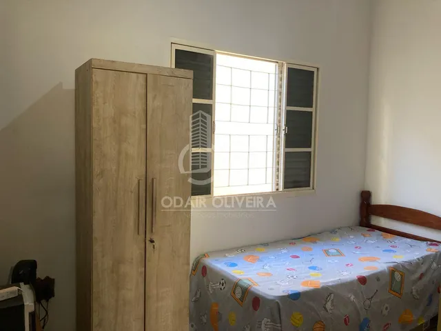 Imagem 15: Casa a Venda com 3 Dormitorios - Bairro santa Maria Goretti, Passos - Mg