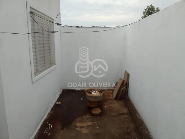 Imagem 11: Casa de 2 Quartos e Garagem Coberta À Venda, Primavera, Passos - Mg