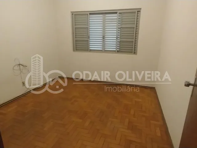 Imagem 8: Apartamento no Centro da Cidade de Passos com 3 Quartos