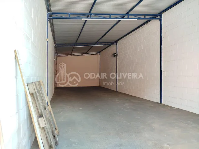 Imagem: Barracao Disponivel para Locação no Bairro