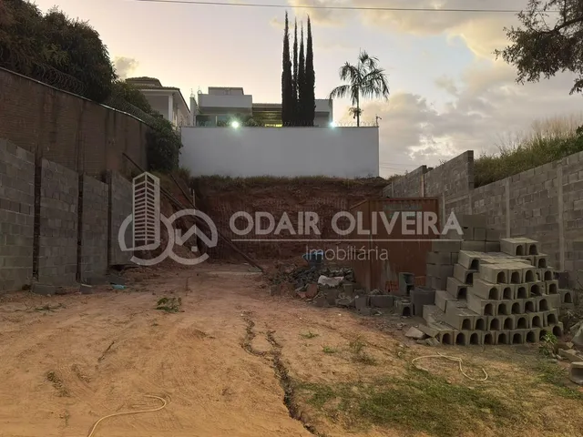 Imagem 3: Terreno com Vista Linda com 300M À Venda, Jardim Satelite, Passos - Mg