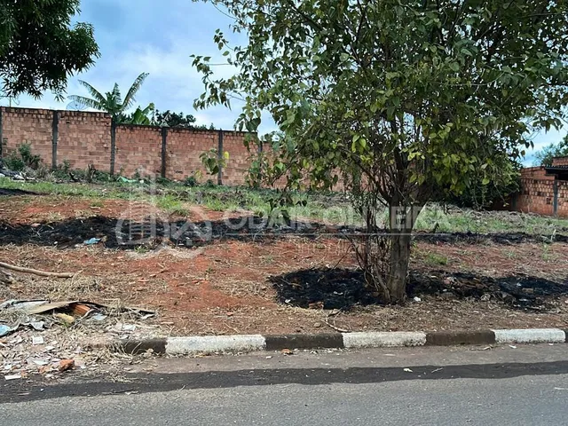 Imagem 2: Terreno Comercial Disponivel para Locacao no Bairro Coimbras em Passos Mg