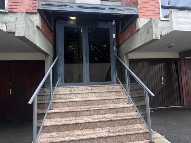 Imagem 6: Apartamento Semi-Mobiliado com 4 Dormitórios no Alto da Glória