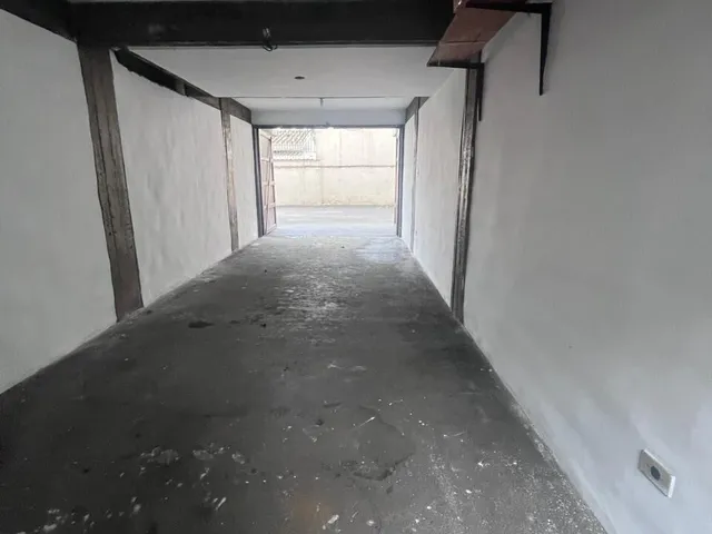 Imagem 7: Apartamento Semi-Mobiliado com 4 Dormitórios no Alto da Glória