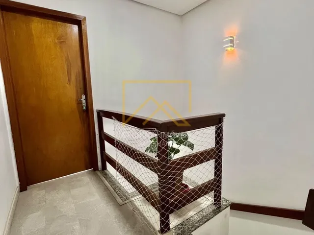 Imagem 4: Sobrado À Venda no Bairro Jardim do Bosque - Cachoeirinha/Rs