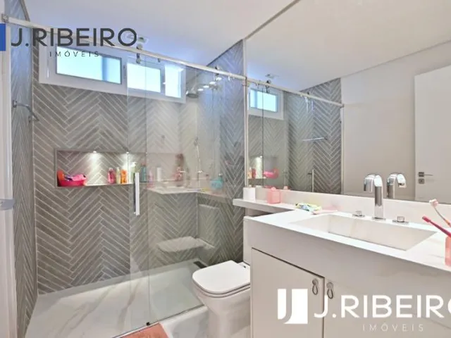 Imagem 7: Sqs 208 Bloco K - Venda Apartamento Reformadíssimo 02 Quartos, Suíte com Closet e Vaga Garagem