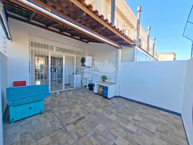 Imagem 6: Imperdível Casa À Venda em Porto Alegre-Rs, Bairro Hípica: 2 Quartos, 2 Suítes, 1 Vaga, 154M² de Área!
